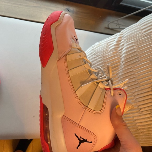 JORDAN MAX AURA GS “PINK FOAM” - Picture 15 of 15